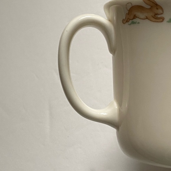 Bunnykins kids handled mug - Picture 5 of 7